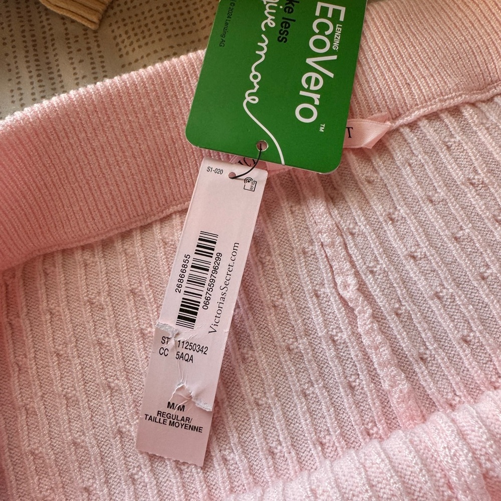 Pink Ribbed Lounge Pants - Picture 2 of 3